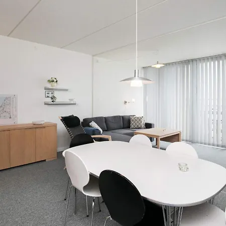 アパート 4 Person In ブロックフス