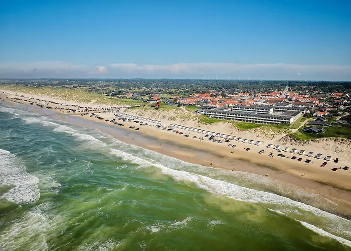 아파트 4 Person In 블록쿠스